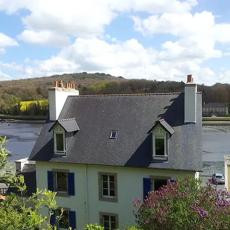 La Barcarolle - D'hotes Locquenole